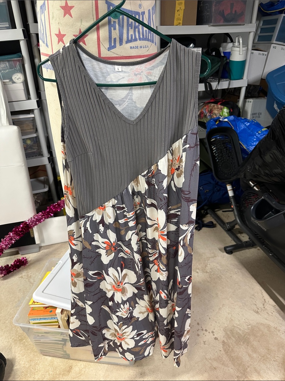 Sleeveless Floral V-Neck Women's Dress - Gray